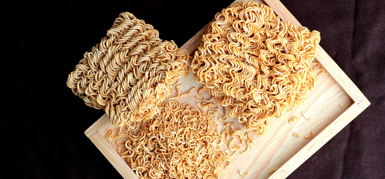 INSTANT NOODLES – 5 REASONS WHY THEY ARE HARMFUL FOR HEALTH