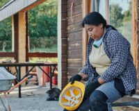 6 Ways to Stay Fit and Safe When You Have a Physically Active Job